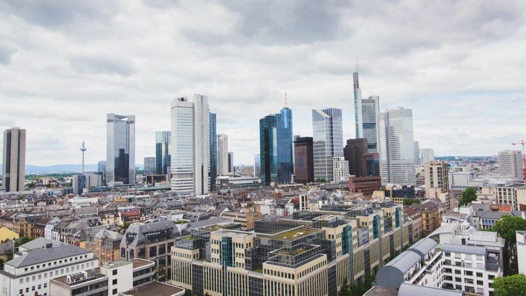 Téléchargez plan de financement immobilier modèle en PDF